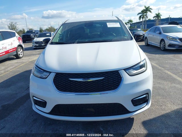 Chrysler Pacifica Hybrid Select 2024 2C4RC1S72RR115071 Image 12