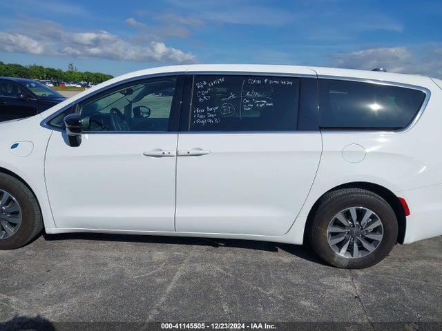 Chrysler Pacifica Hybrid Select 2024 2C4RC1S72RR115071 Image 14