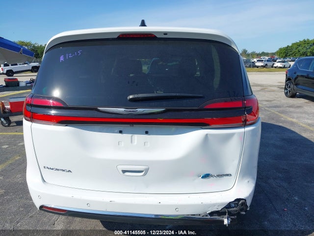 Chrysler Pacifica Hybrid Select 2024 2C4RC1S72RR115071 Image 16
