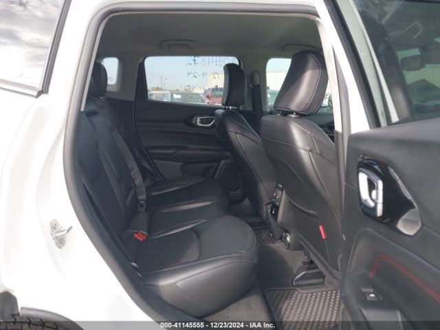 3C4NJDDB8NT175466 Jeep Compass Trailhawk 4x4