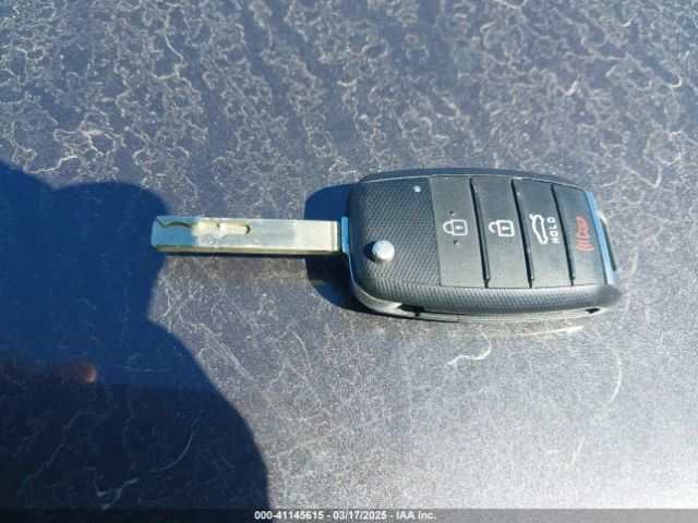 3KPA24AD9PE567364 KIA RIO S