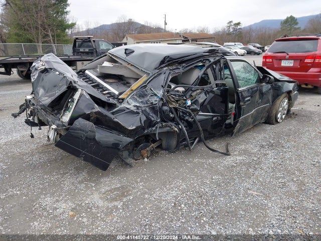 2010 CADILLAC DTS 1G6KD5EY0AU138126 Photo 3
