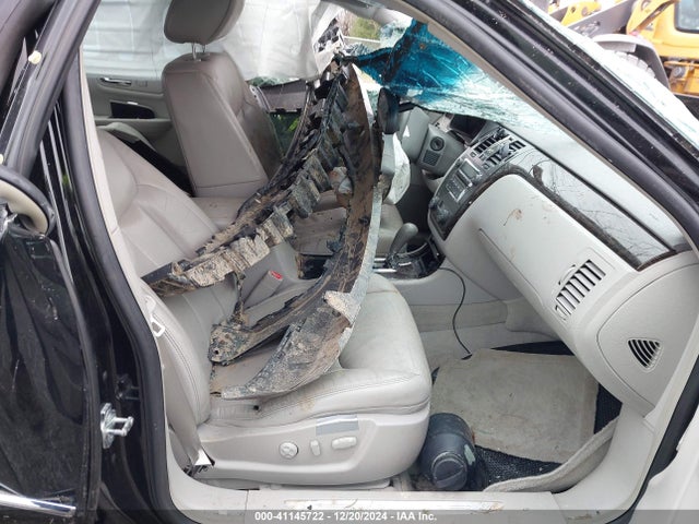 2010 CADILLAC DTS 1G6KD5EY0AU138126 Photo 4