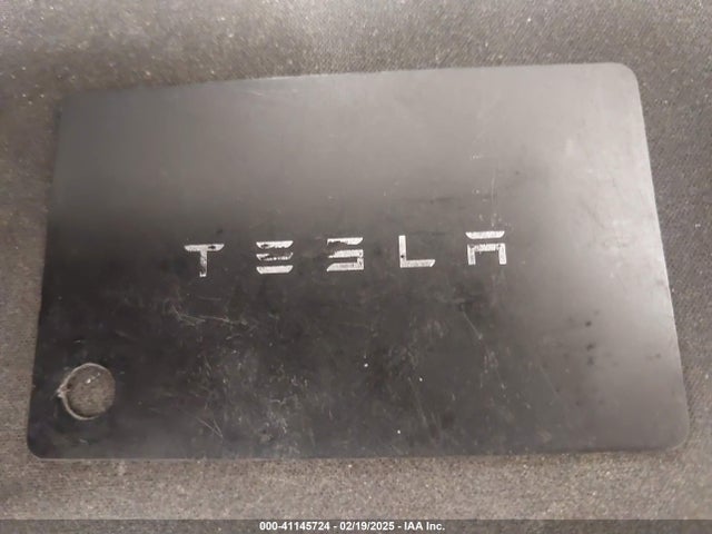 2019 TESLA MODEL 3 5YJ3E1EB3KF447358 Photo 10