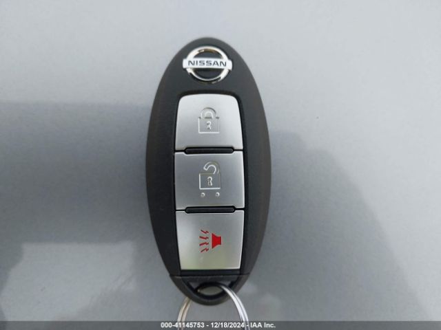 JN1BJ1CR8JW257852 Nissan Rogue Sport Sv