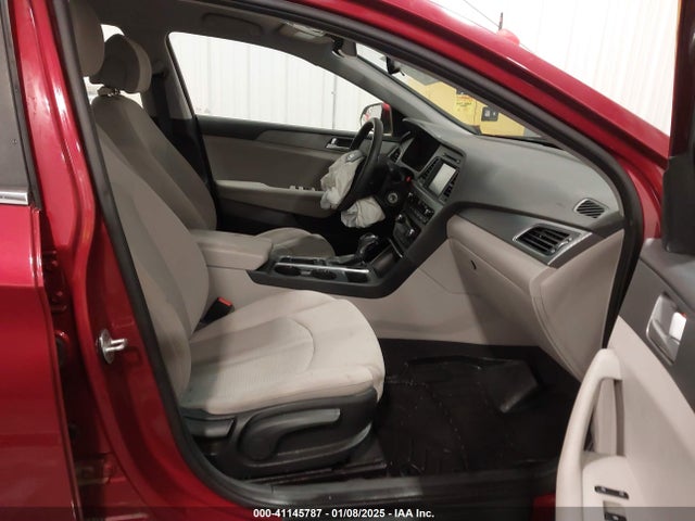 Hyundai SONATA SE 2016 5NPE24AF0GH349781 Image 5