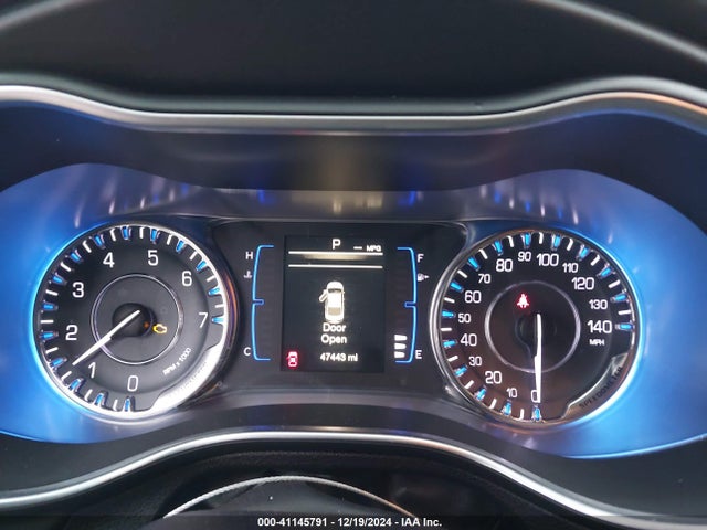 Chrysler 200 Limited 2016 1C3CCCAB6GN152209 Image 7