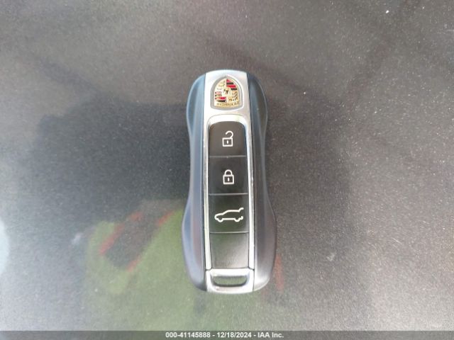 WP1AA2AY9KDA15799 Porsche Cayenne