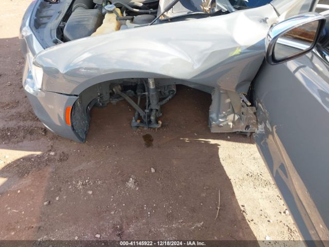 2C3CCAEG5KH697930 Chrysler 300 Limited