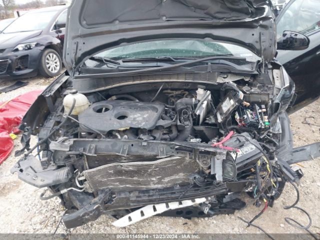 KM8J2CA41JU664783 Hyundai TUCSON SE