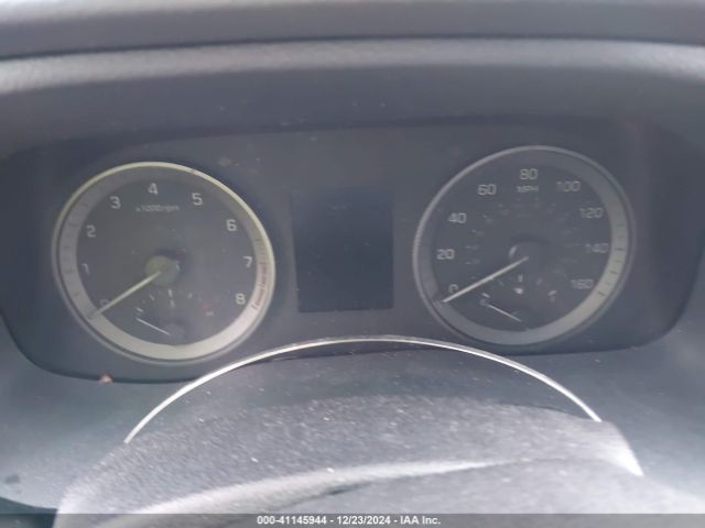 KM8J2CA41JU664783 Hyundai TUCSON SE