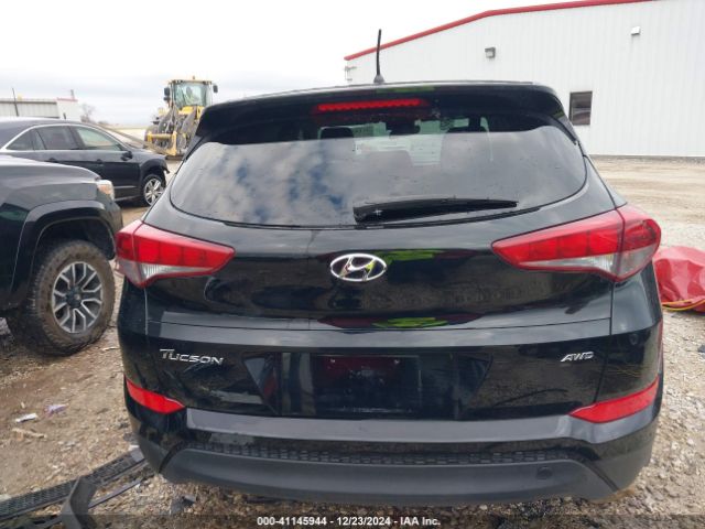 KM8J2CA41JU664783 Hyundai TUCSON SE