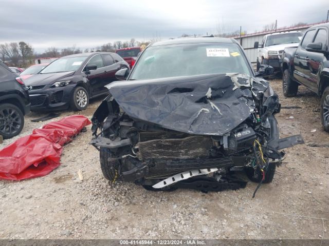 KM8J2CA41JU664783 Hyundai TUCSON SE