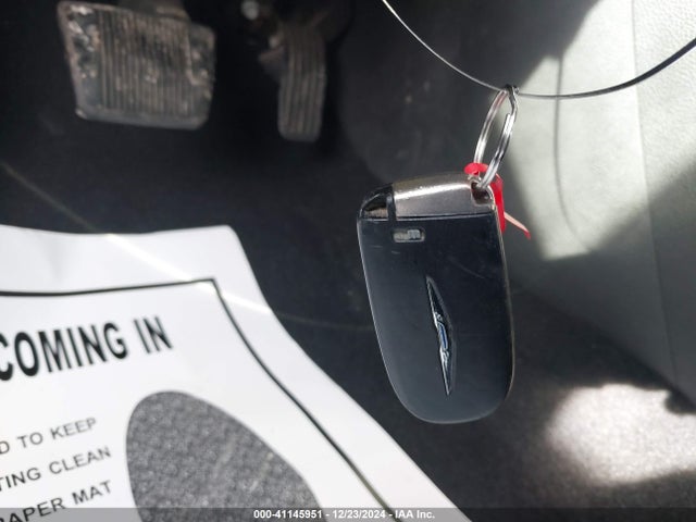 Chrysler 200 S 2015 1C3CCCBGXFN620676 Image 11