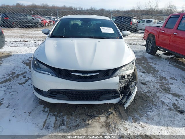 Chrysler 200 S 2015 1C3CCCBGXFN620676 Image 12