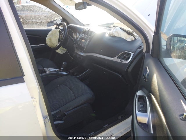 Dodge JOURNEY SE 2018 3C4PDCAB1JT525156 Image 5