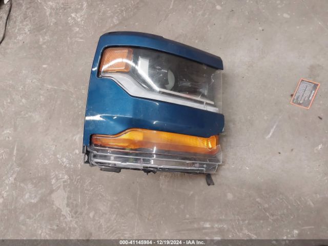 3GCUKREC2JG483717 Chevrolet Silverado 1500 1lt/2lt