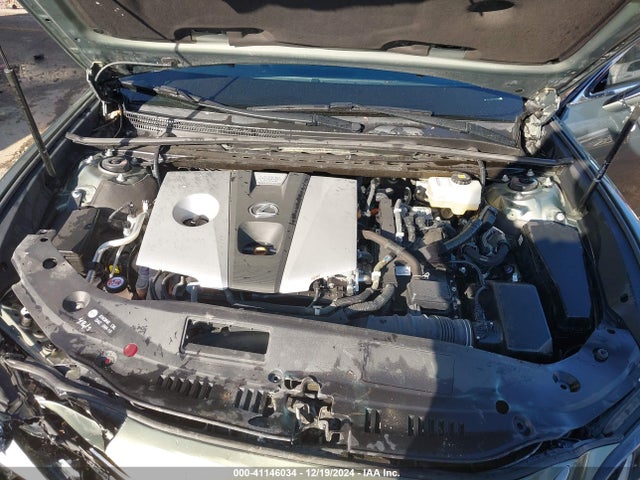 58AE21B19LU008286 Lexus Es 300h Luxury