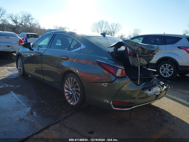 58AE21B19LU008286 Lexus Es 300h Luxury