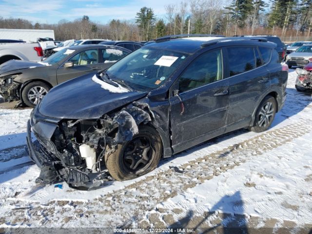 JTMBFREV8JJ259217 Toyota RAV4 LE