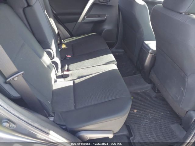 JTMBFREV8JJ259217 Toyota RAV4 LE