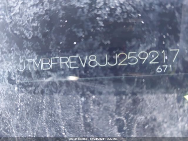 JTMBFREV8JJ259217 Toyota RAV4 LE