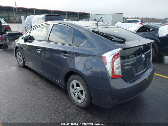 JTDKN3DU9E0382707 Toyota Prius Two