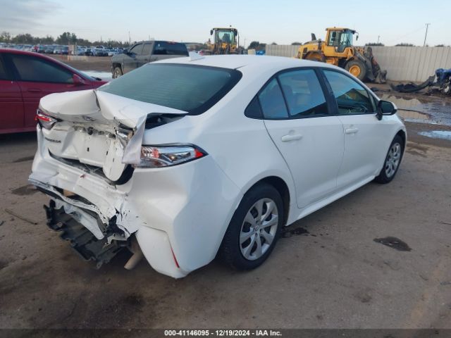 5YFEPMAE9NP318604 Toyota COROLLA LE