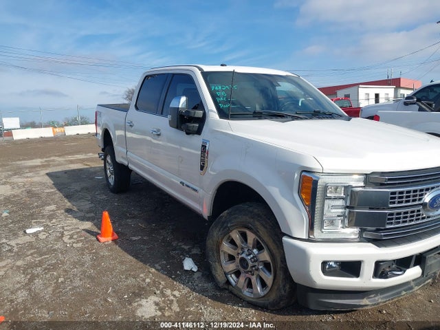 Ford F-250 Platinum 2018 1FT7W2BTXJEB15788 Image 13