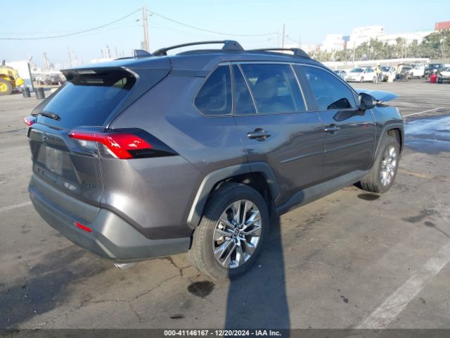 2T3C1RFV8MC171440 Toyota Rav4 Xle Premium