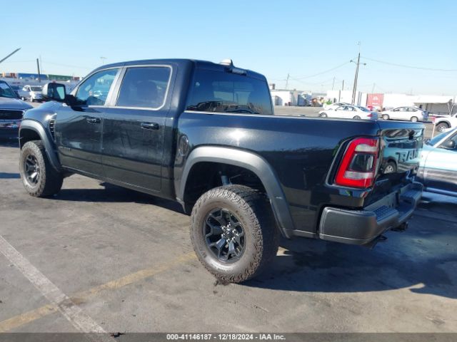 2023 RAM 1500 1C6SRFU9XPN504067 Photo 2
