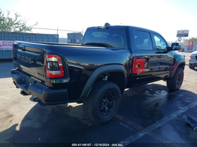 2023 RAM 1500 1C6SRFU9XPN504067 Photo 3