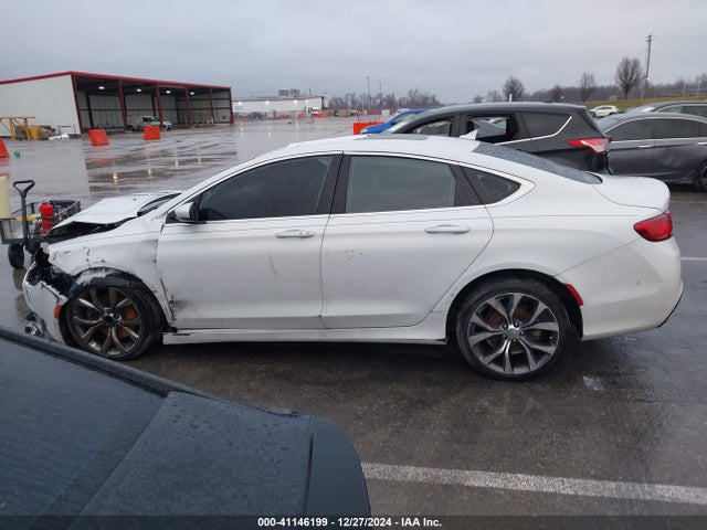 Chrysler 200 C 2015 1C3CCCEG9FN664891 Image 13