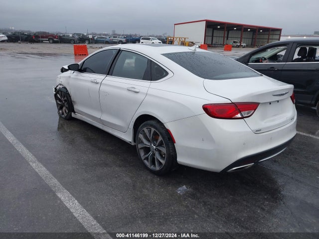 Chrysler 200 C 2015 1C3CCCEG9FN664891 Image 3