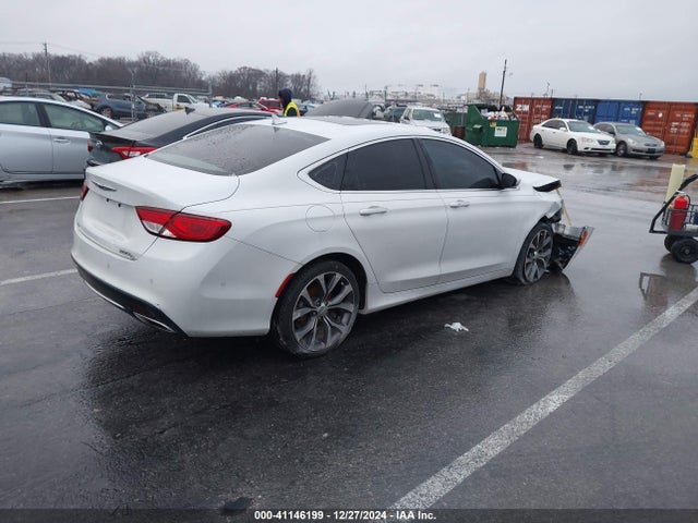 Chrysler 200 C 2015 1C3CCCEG9FN664891 Image 4