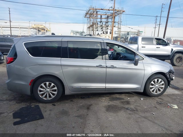 Chrysler Pacifica Touring L 2018 2C4RC1BG5JR269343 Image 14