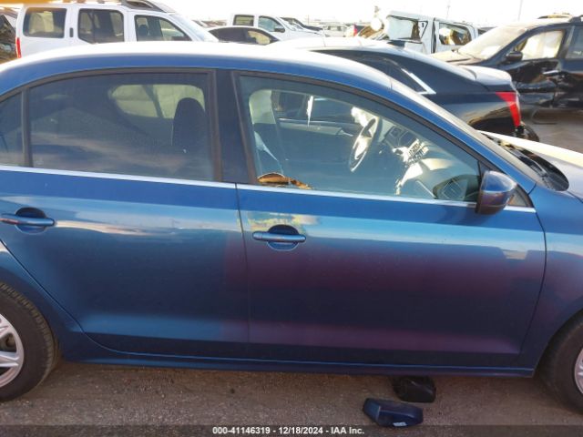 3VW2B7AJ4HM387032 Volkswagen Jetta 1.4t S