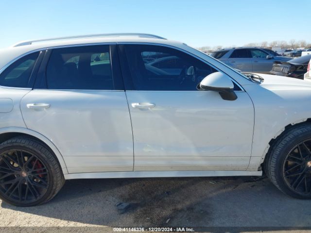 WP1AB2A23FLA61052 Porsche CAYENNE S