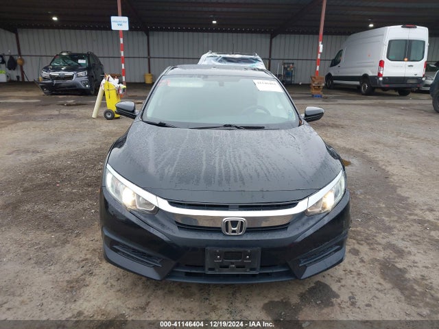 Honda CIVIC EX 2018 2HGFC2F76JH514550 Image 12