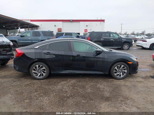 Honda CIVIC EX 2018 2HGFC2F76JH514550 Image 13