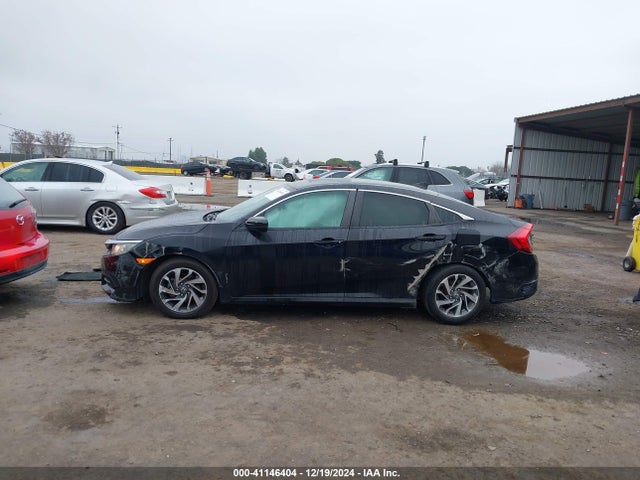 Honda CIVIC EX 2018 2HGFC2F76JH514550 Image 14