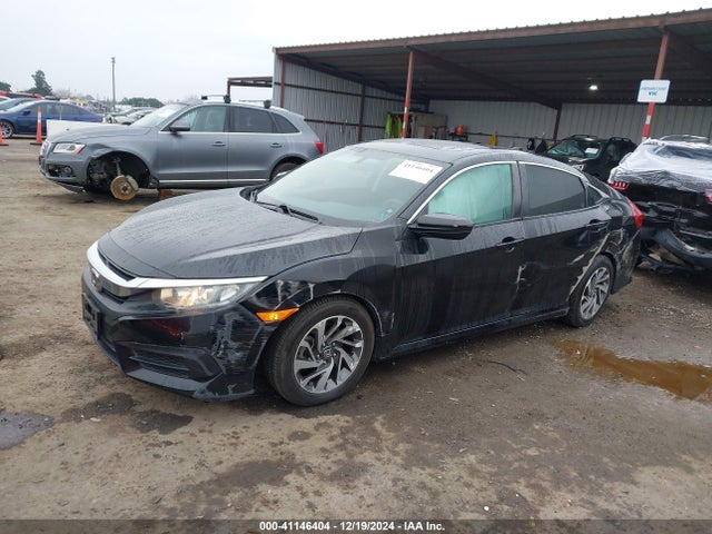 Honda CIVIC EX 2018 2HGFC2F76JH514550 Image 2