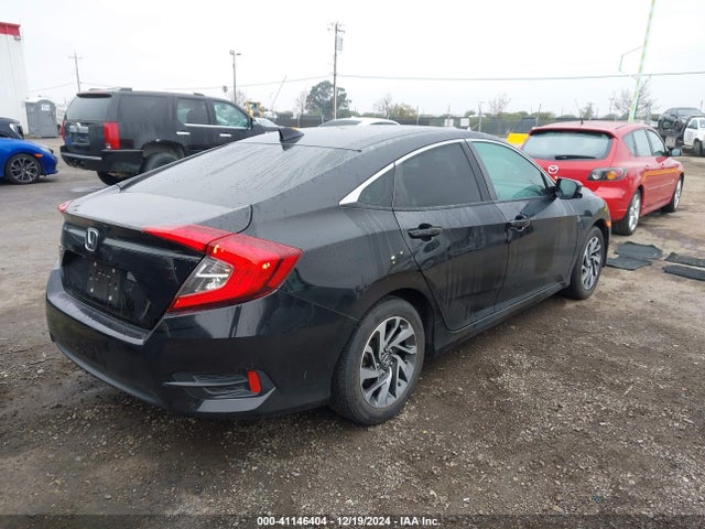 Honda CIVIC EX 2018 2HGFC2F76JH514550 Image 4