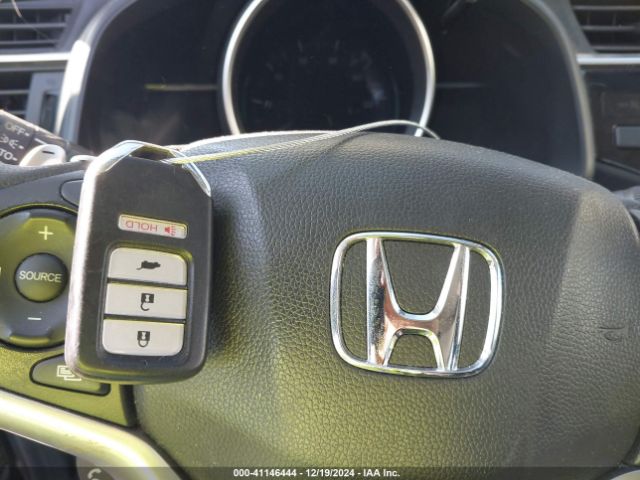 3HGGK5H82JM716933 Honda FIT EX