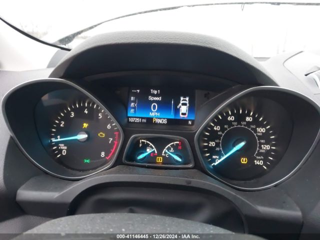 1FMCU9J94HUC13309 Ford Escape Titanium