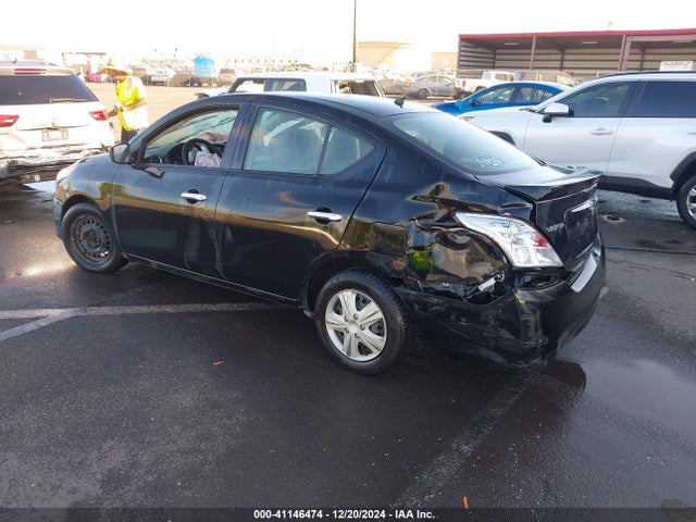 3N1CN7AP9HL815088 Nissan 2017