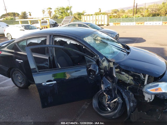 3N1CN7AP9HL815088 Nissan 2017