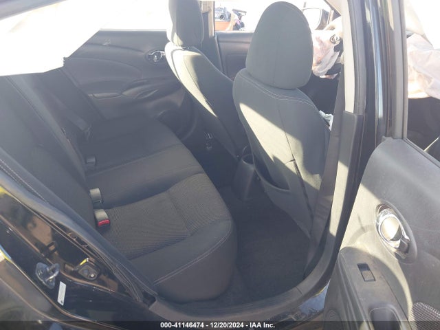 3N1CN7AP9HL815088 Nissan 2017