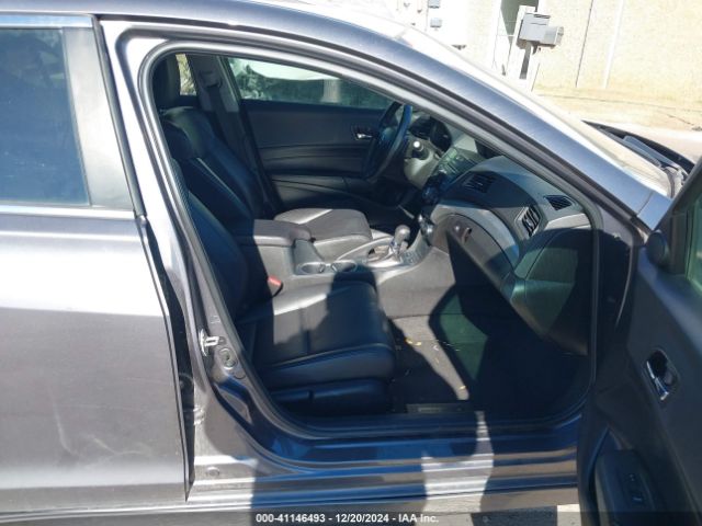 19UDE2F49JA009530 Acura Ilx Special Edition