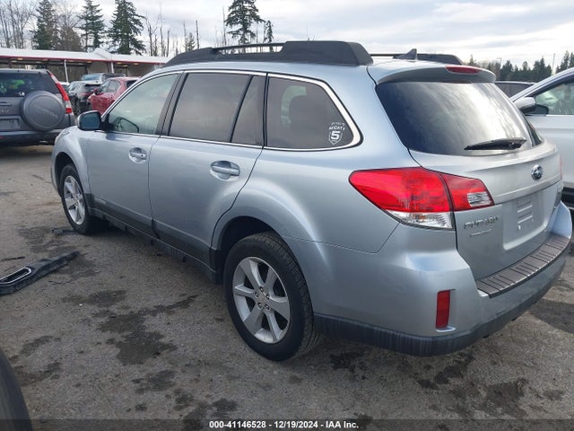 Subaru Outback 2.5i Premium 2014 4S4BRCCC0E3315162 Image 3